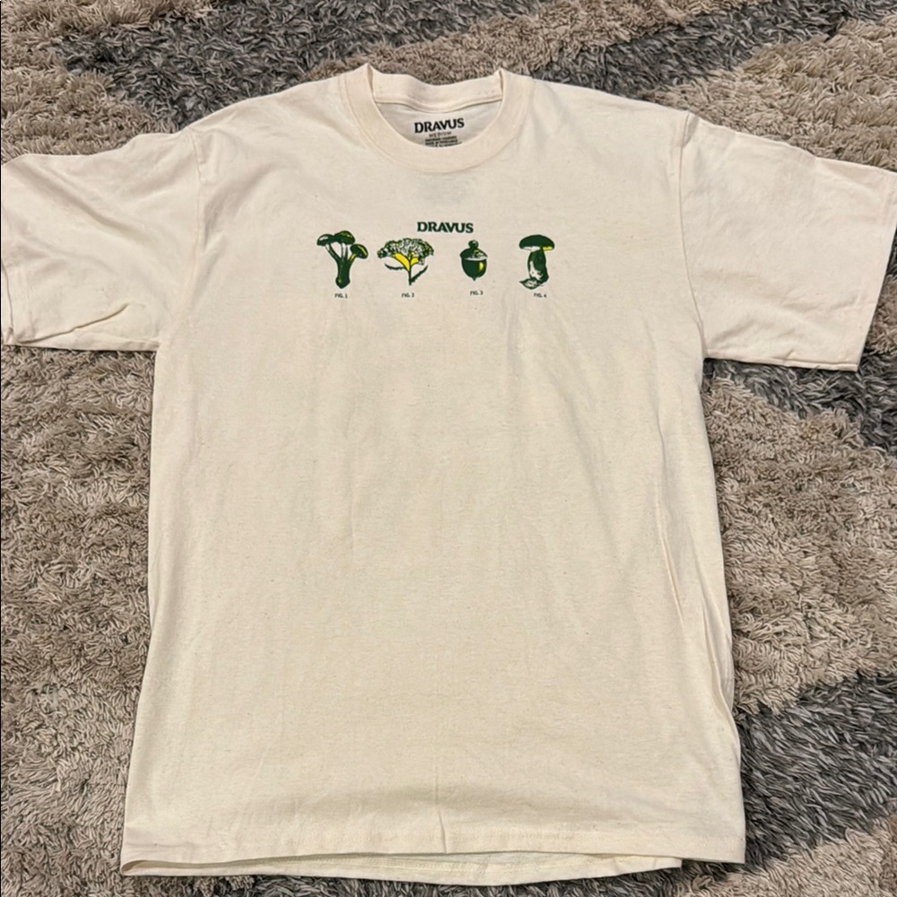 Mens Dravus Cream Graphic T-Shirt Small